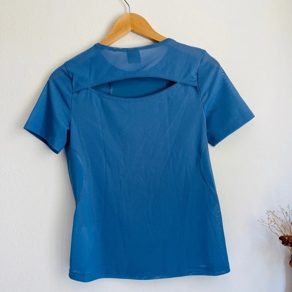Nike Dry Fit Mesh Top w/ back cut out